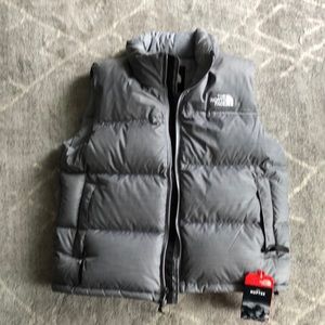 North Face Nuptse vest size L. NWT.